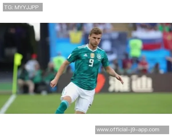 利物浦密切关注多名中卫及莱比锡边锋迪奥曼德动态 利物浦密切关注多名中卫及莱比锡边锋迪奥曼德动态